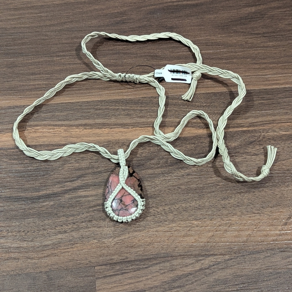 NWT Free People Stone Necklace